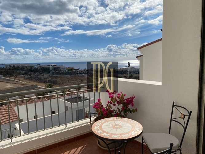 2 bed apartment for sale in La Caleta