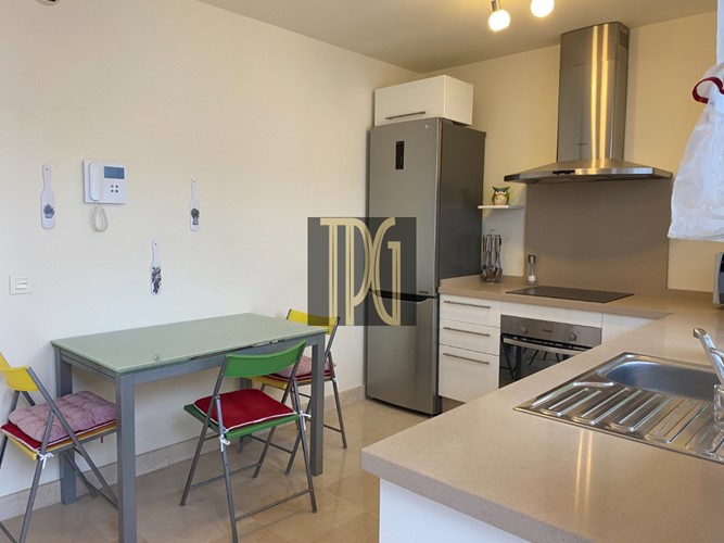 2 bed apartment for sale in La Caleta