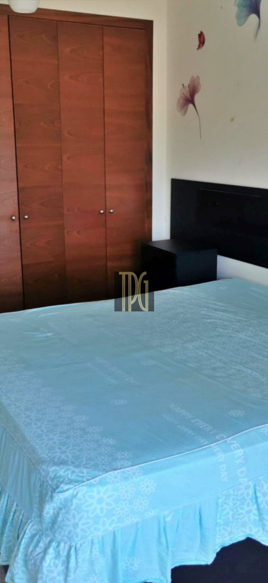 3 bed apartment for sale in Parque de la Reina