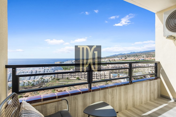 Apartment For sale in Playa Paraiso, Tenerife