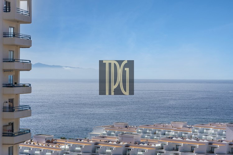 2 bed apartment for sale in Playa Paraiso