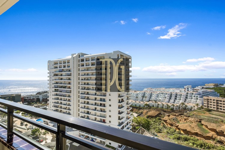 2 bed apartment for sale in Playa Paraiso