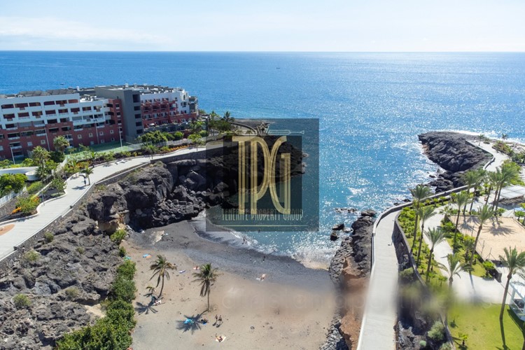 2 bed apartment for sale in Playa Paraiso