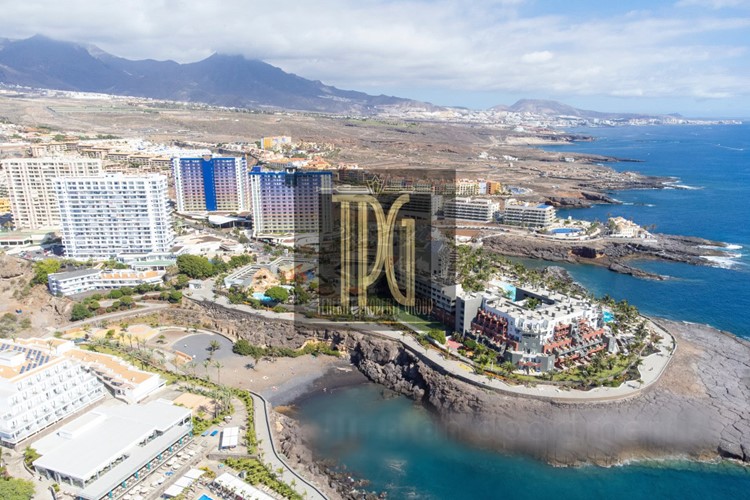 2 bed apartment for sale in Playa Paraiso