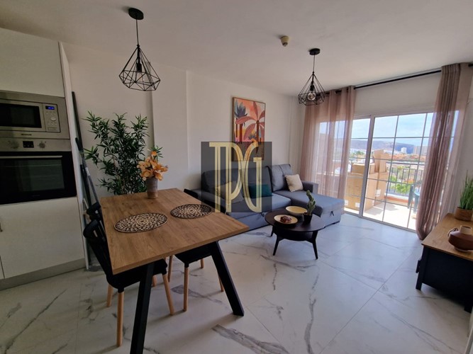 2 bed apartment for sale in Los Cristianos
