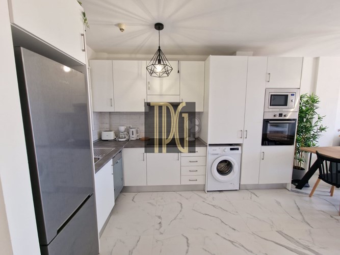 2 bed apartment for sale in Los Cristianos