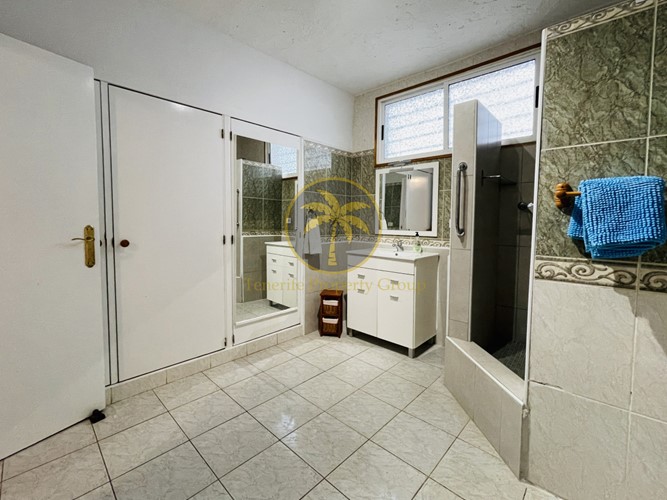 4 bed townhouse for sale in Las Moraditas