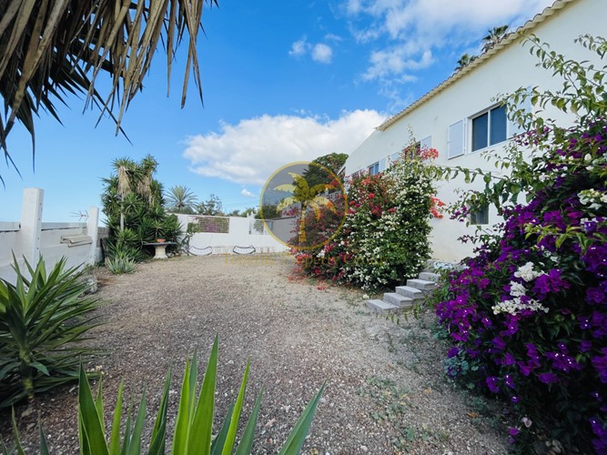 4 bed townhouse for sale in Las Moraditas