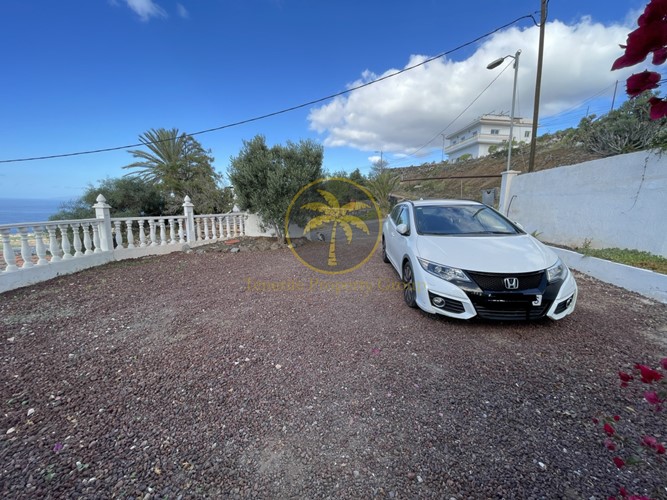 4 bed townhouse for sale in Las Moraditas