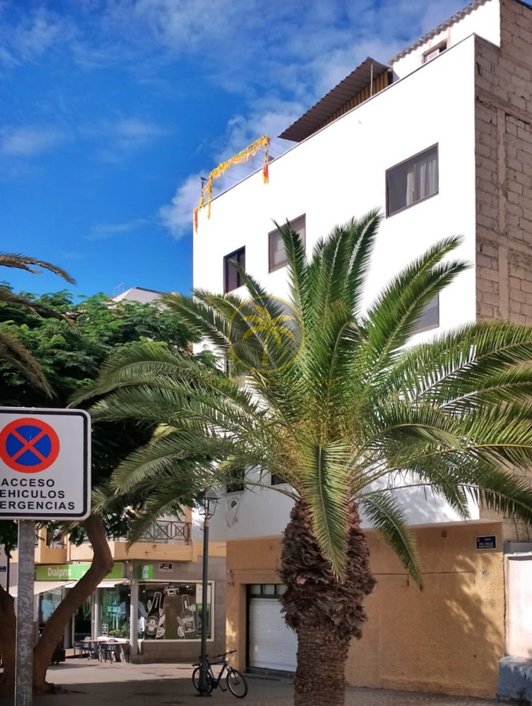 2 bed apartment for sale in Los Cristianos
