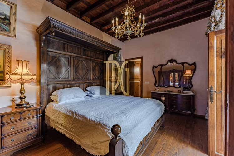 6 bed townhouse for sale in Icod de Los Vinos