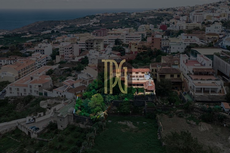 6 bed townhouse for sale in Icod de Los Vinos