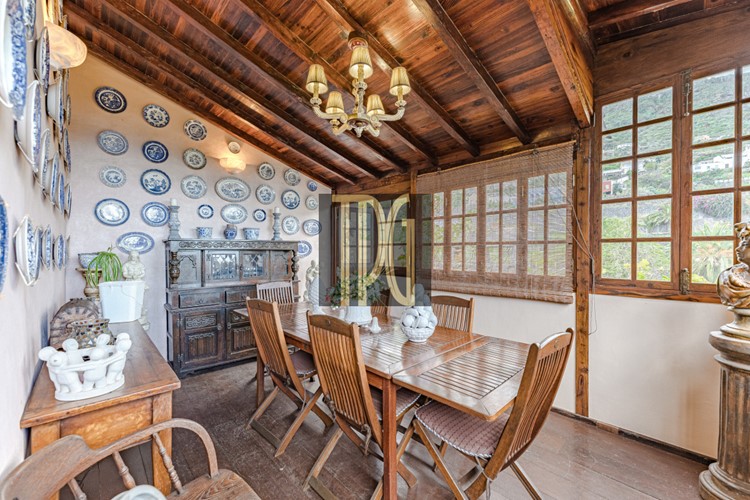 6 bed townhouse for sale in Icod de Los Vinos