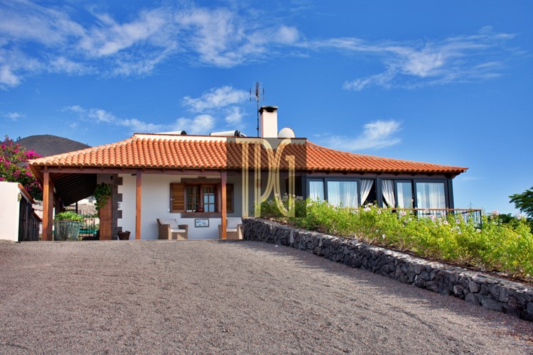 Finca For sale in Guia de Isora, Tenerife