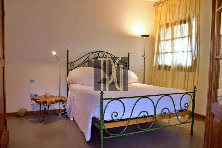 3 bed finca for sale in Guia de Isora