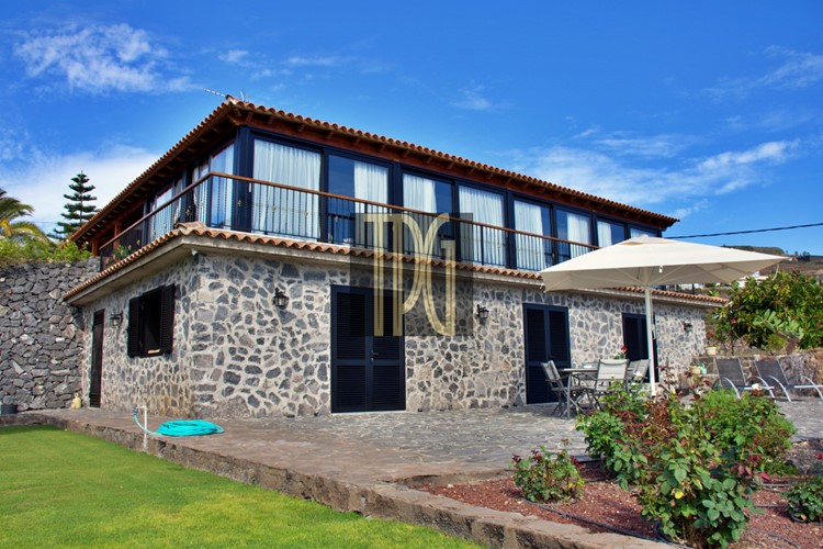 3 bed finca for sale in Guia de Isora