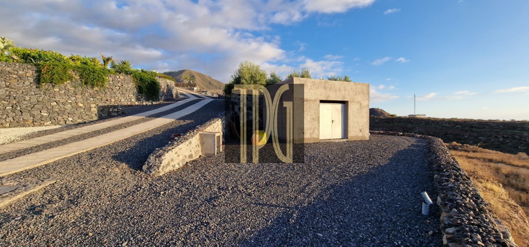 3 bed finca for sale in Guia de Isora