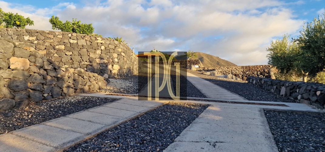 3 bed finca for sale in Guia de Isora