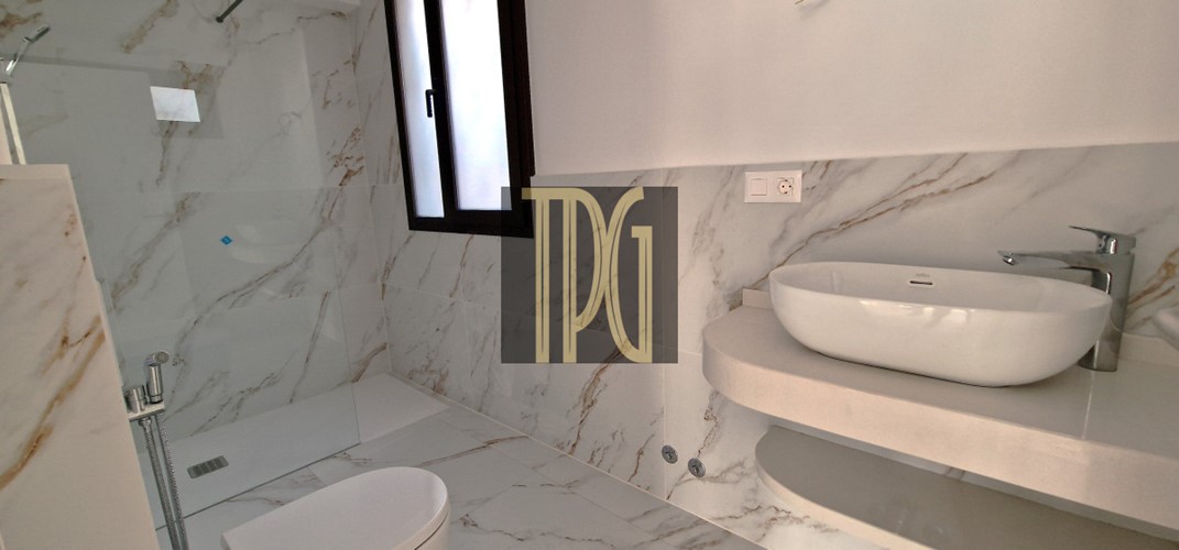 2 bed apartment for sale in Los Gigantes