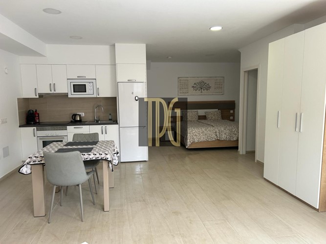 4 bed villa for sale in El Madronal