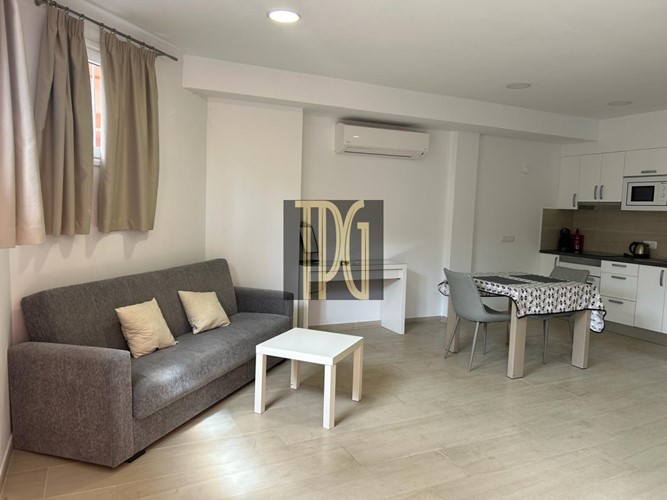 4 bed villa for sale in El Madronal