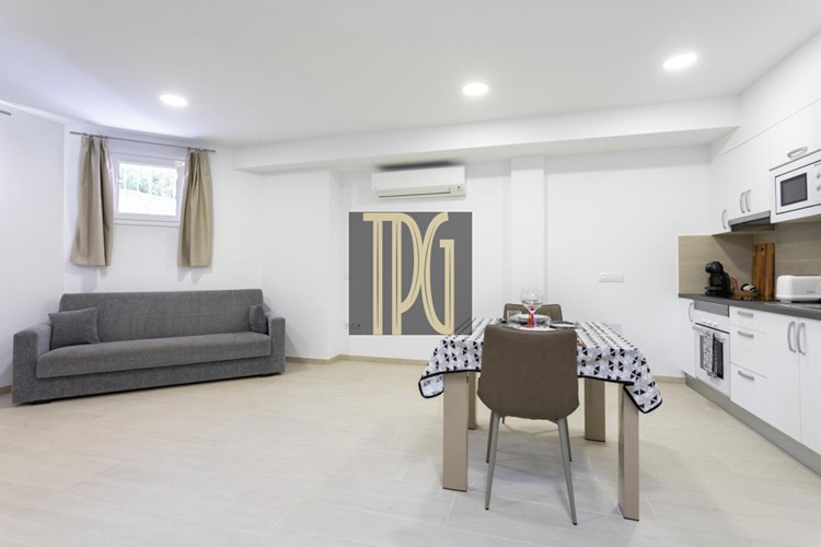 4 bed villa for sale in El Madronal