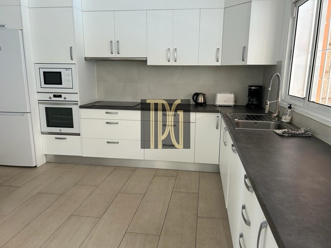 4 bed villa for sale in El Madronal