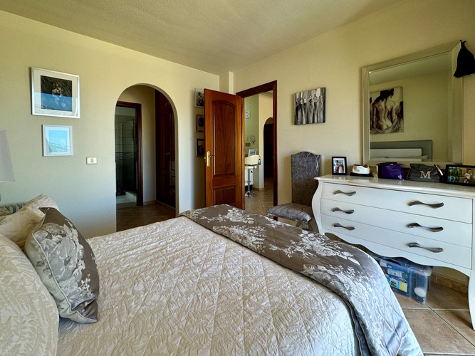 2 bed apartment for sale in Roque del Conde