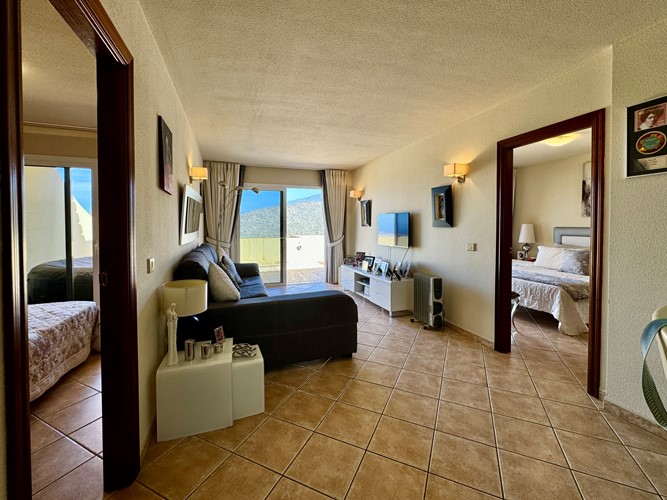 2 bed apartment for sale in Roque del Conde