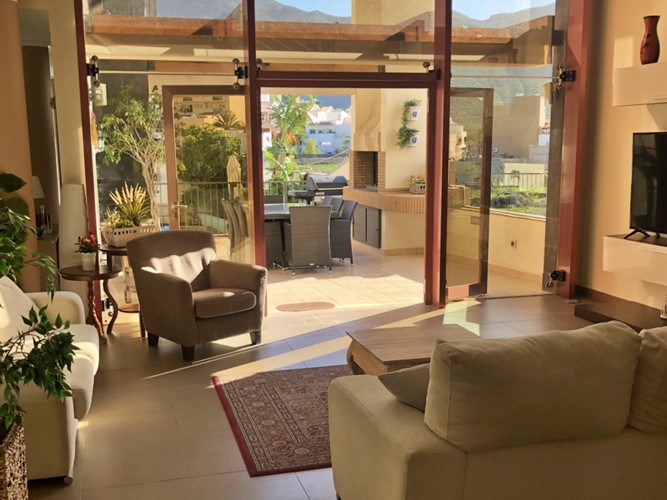 4 bed villa for sale in Adeje Town