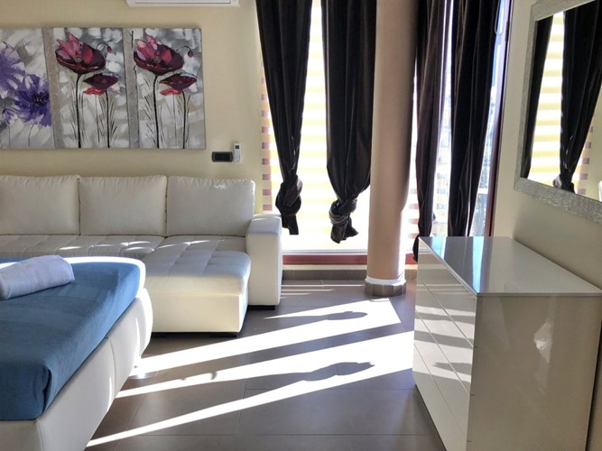 4 bed villa for sale in Adeje Town