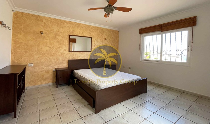 4 bed villa for sale in Torviscas Alto