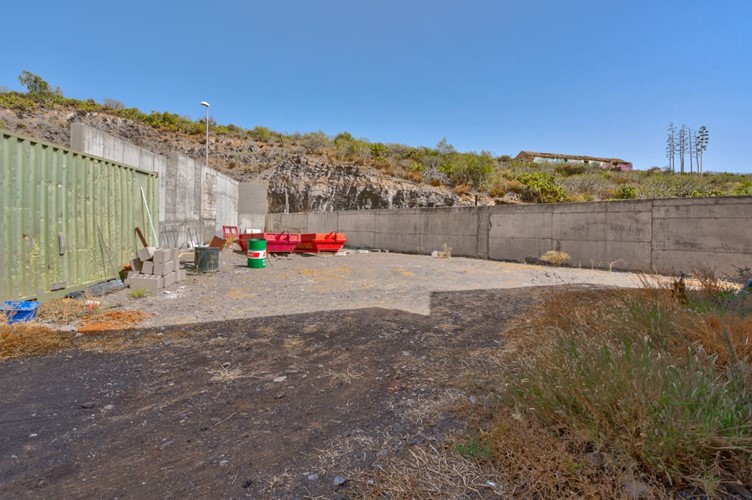 5 bed villa for sale in Roque del Conde