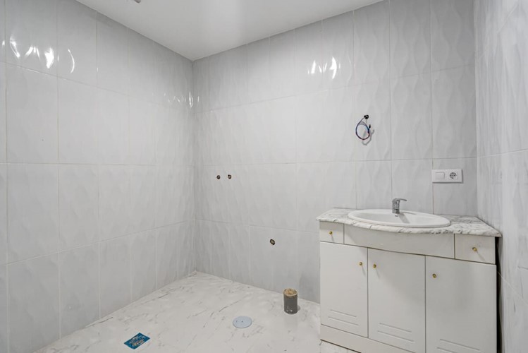 5 bed villa for sale in Roque del Conde