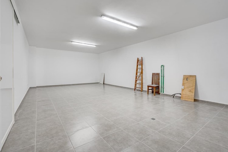 5 bed villa for sale in Roque del Conde