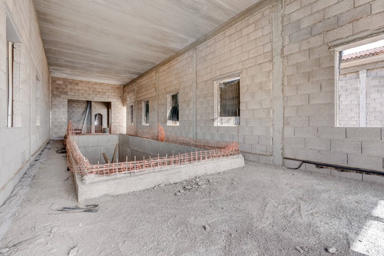 5 bed villa for sale in Roque del Conde