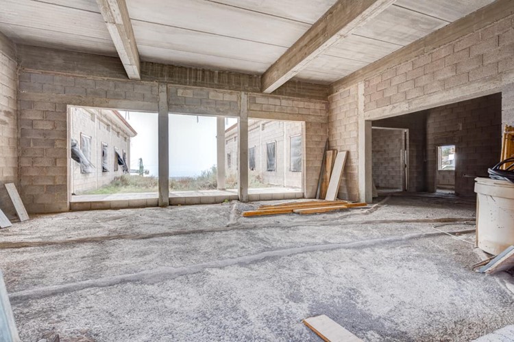 5 bed villa for sale in Roque del Conde