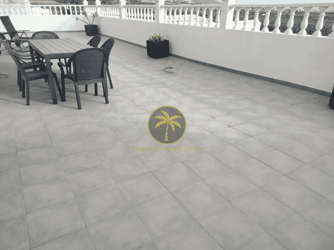 3 bed apartment for sale in Armenime