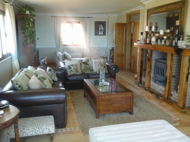 5 Bedroom House For Sale in Roque del Conde