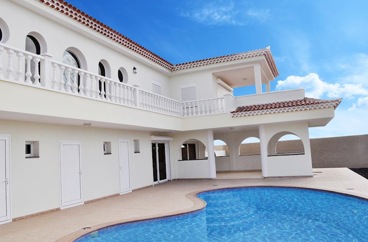 Villa For sale in Golf del Sur, Tenerife