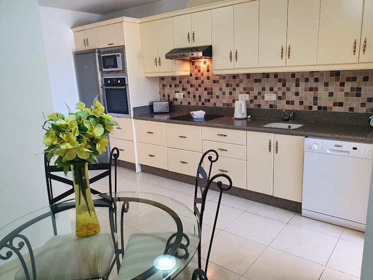 3 bed townhouse for sale in Los Gigantes