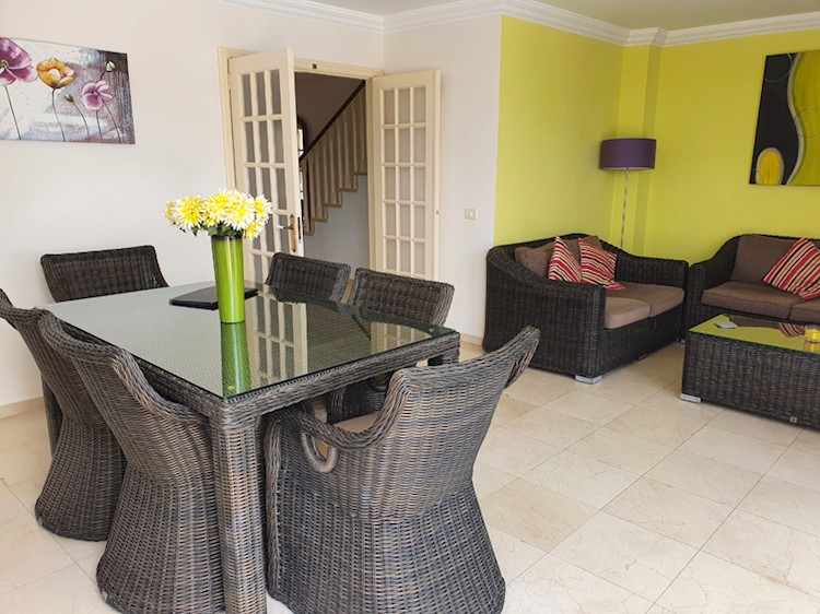 3 bed townhouse for sale in Los Gigantes