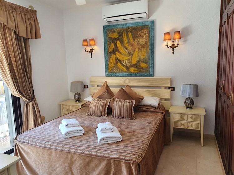 3 bed villa for sale in Los Gigantes