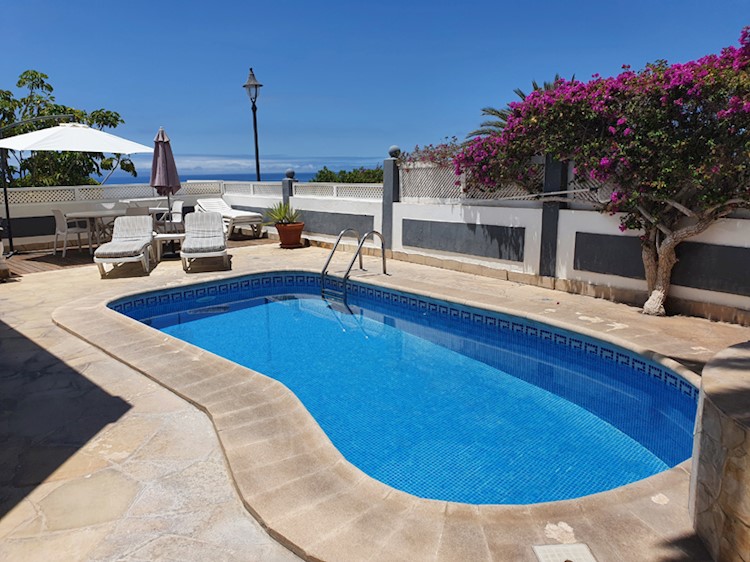 3 bed villa for sale in Los Gigantes
