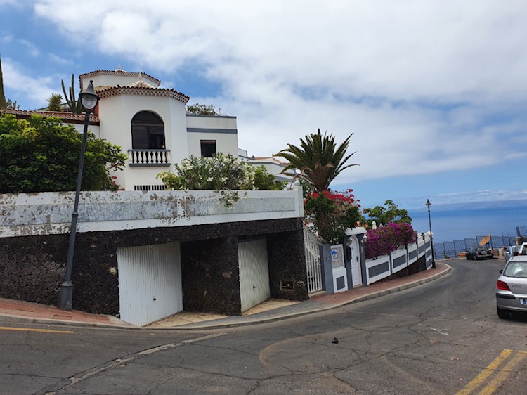 3 bed villa for sale in Los Gigantes