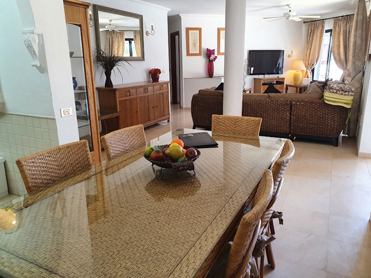 3 bed villa for sale in Los Gigantes