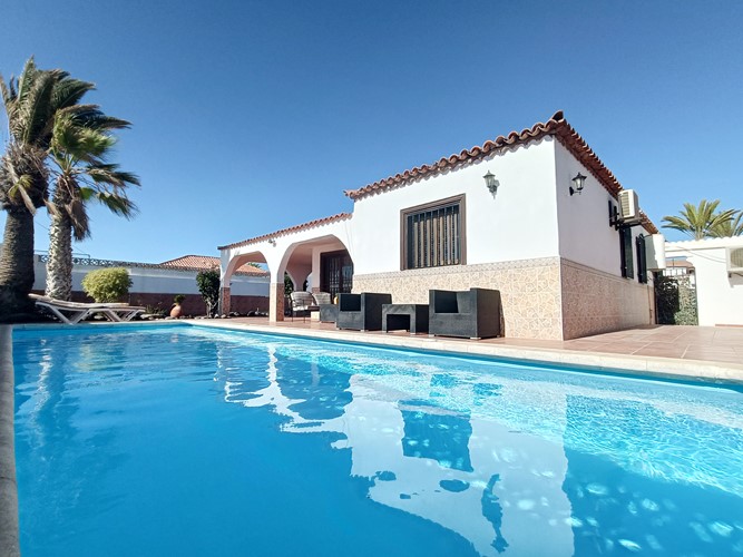 Villa For sale in Amarilla Golf, Tenerife