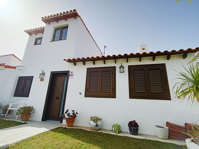 Linked House For sale in Golf del Sur, Tenerife