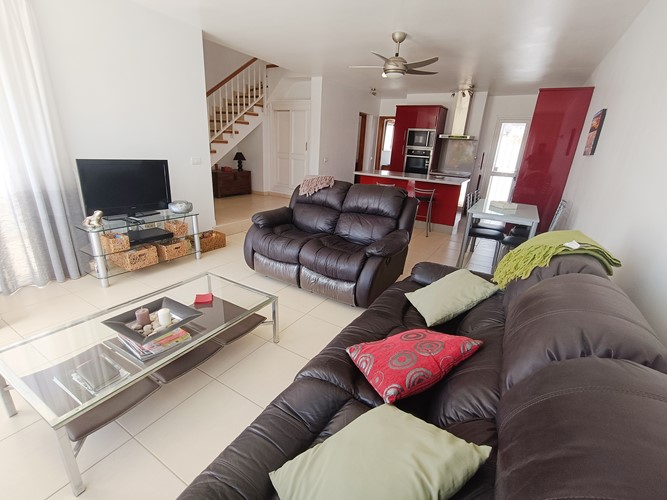 2 bed linked house for sale in Sunningdale Village, Golf del Sur