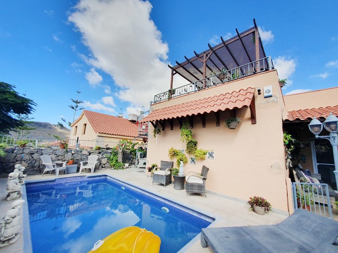 Semi-Detached House For sale in Aldea Blanca, Tenerife